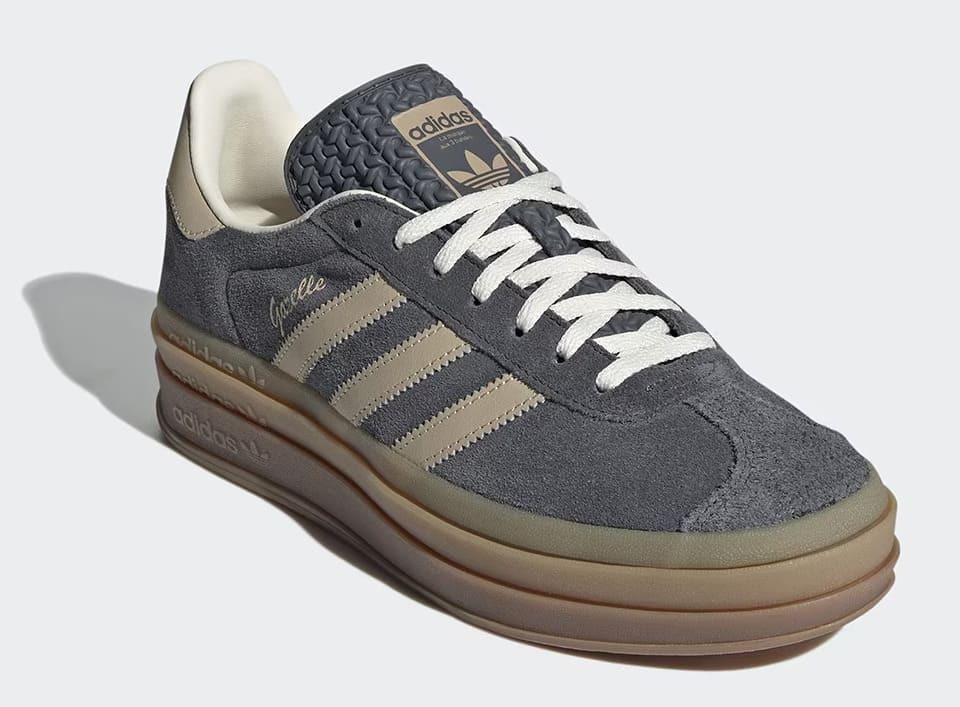 Las zapatillas casual de mujer Gazelle Bold W Adidas Originals para combinar con su chaqueta vintage