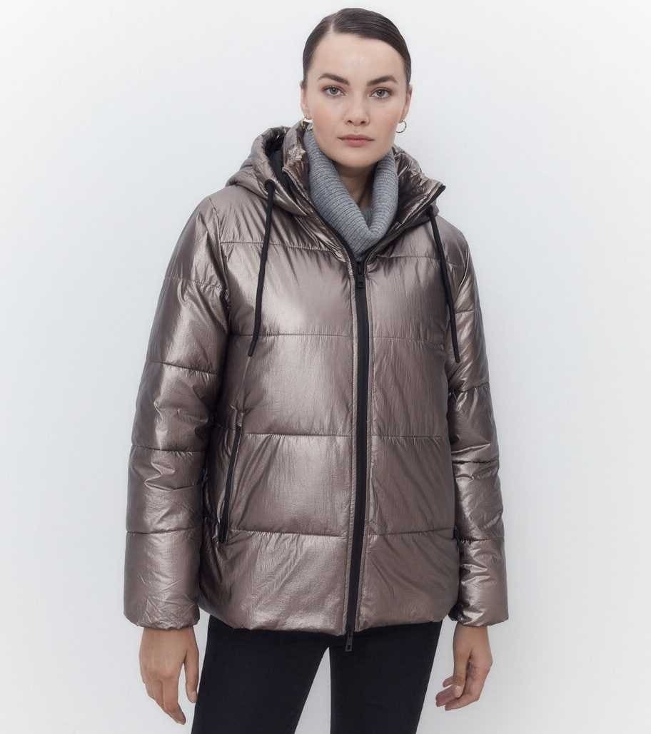 Woman plumífero de mujer con capucha de El Corte Inglés