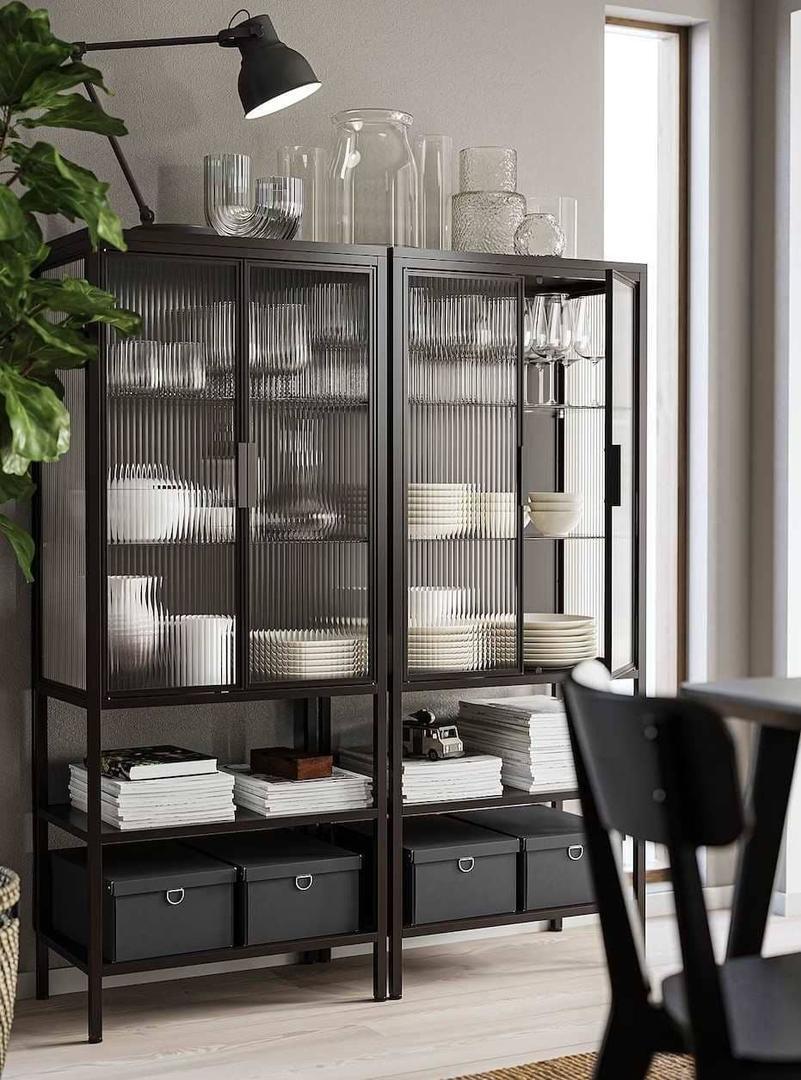 MOSSJÖN Vitrina con 2 puertas, antracita de Ikea