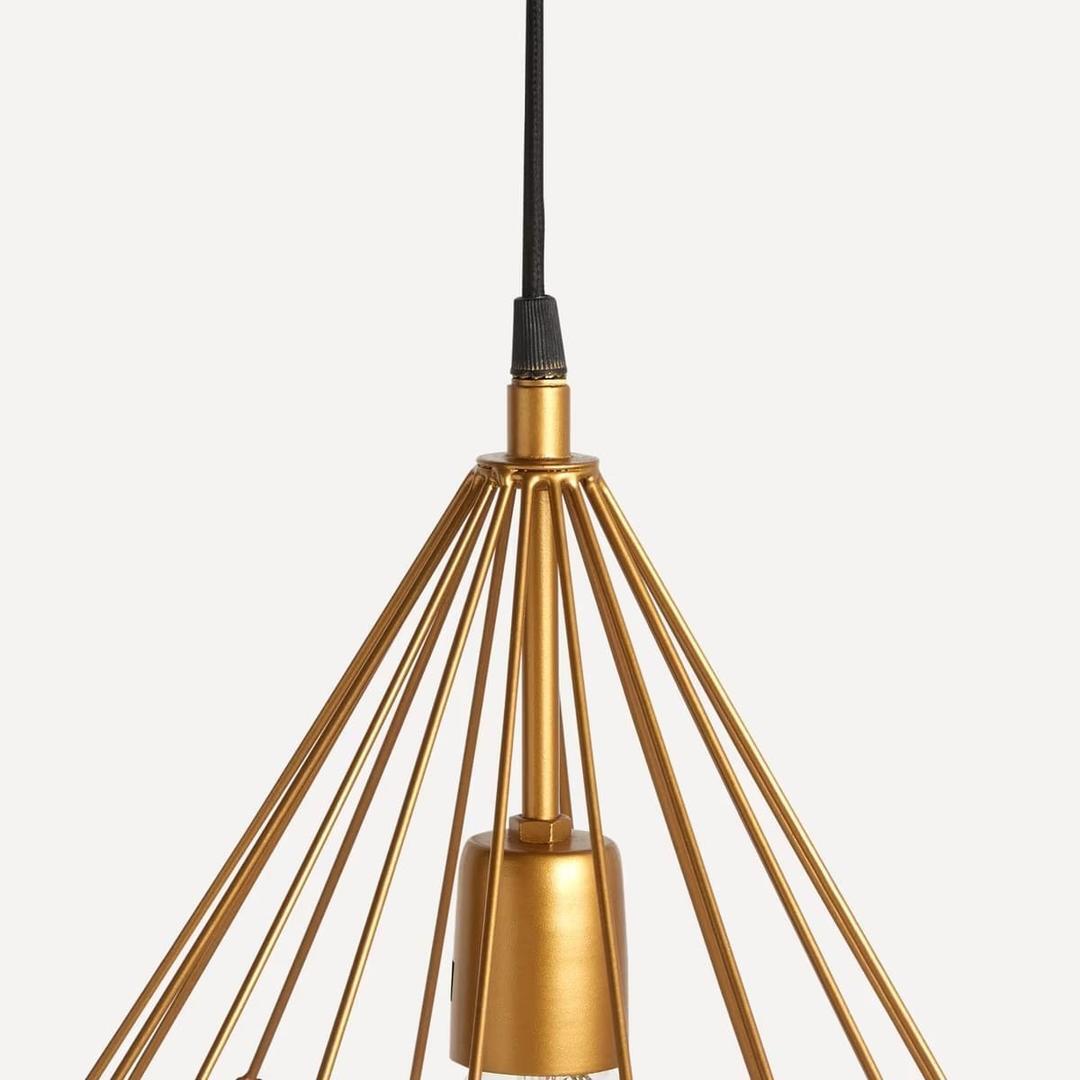 Lámpara de techo New Diamond dorada de El Corte Inglés