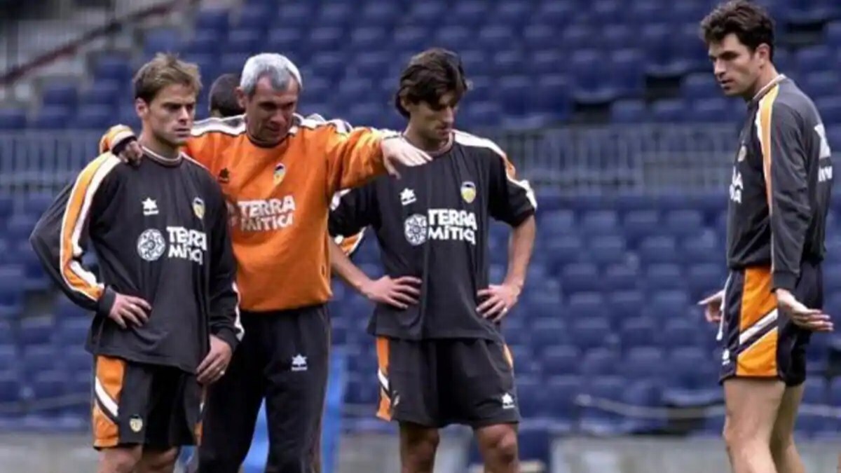 Héctor Cúper y Mauricio Pellegrino en un entrenamiento del Valencia CF