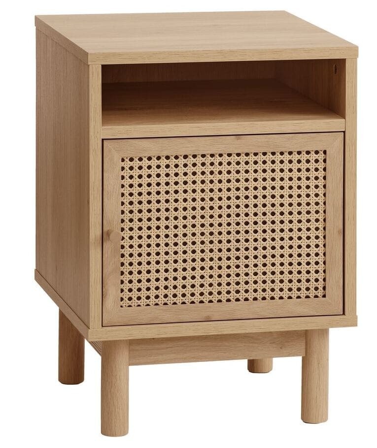 La mesita de noche HALMSTAD con una puerta de color roble rebajada en Jysk
