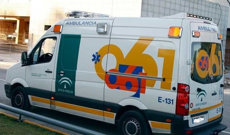 Una ambulancia del 061