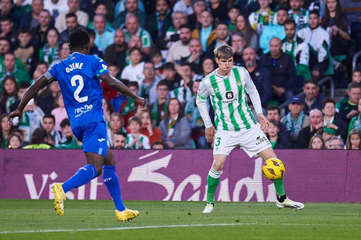 Juan Miranda en el Real Betis - Getafe CF | Salvador López Medina para El MIRA