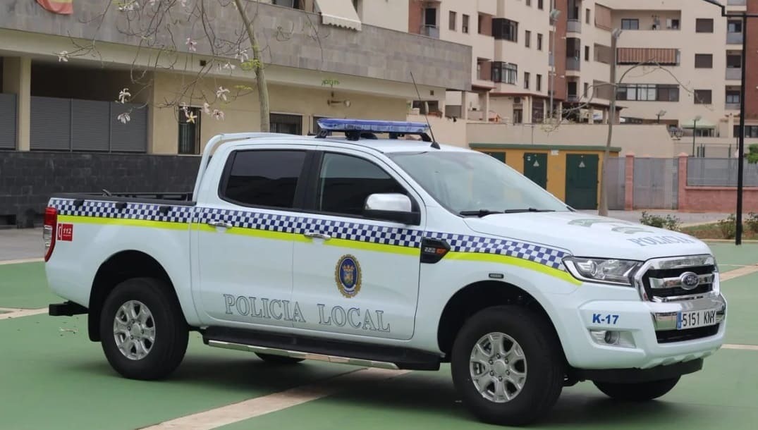 Coche de la Policía Local en Vélez-Málaga