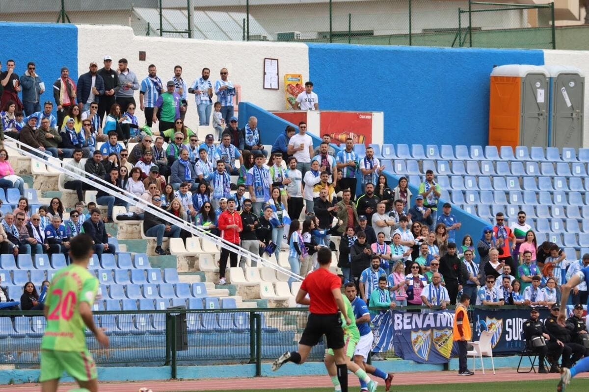 La afición malaguista durante el UD Melilla 1-0 Málaga CF