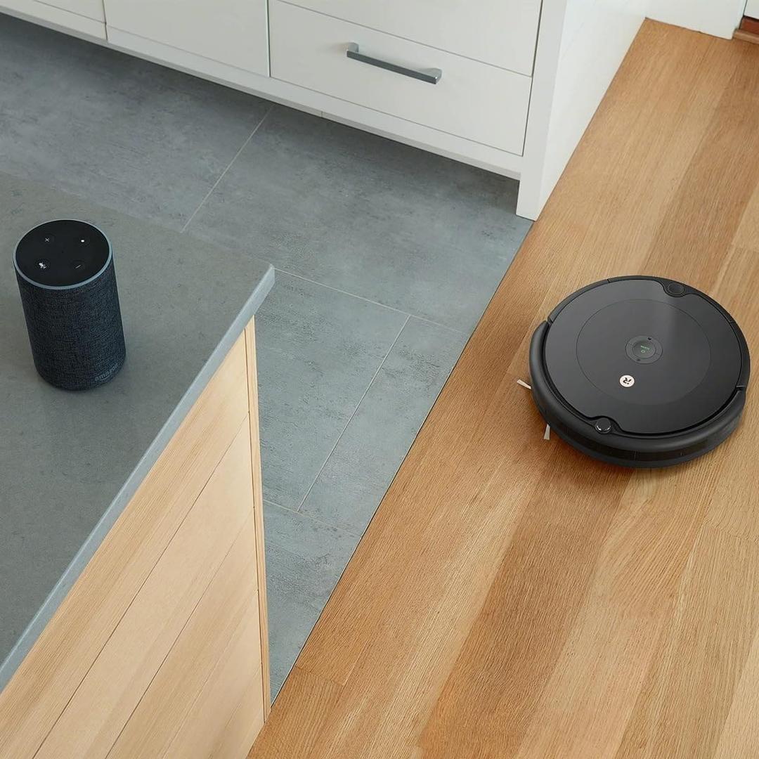 El robot aspirador iRobot Roomba 692 con conexión Wi-Fi y limpieza en tres fases en Amazon