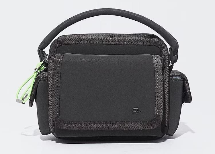 El bolso bandolera de mujer cuadrado con varios compartimentos de Parfois en El Corte Inglés