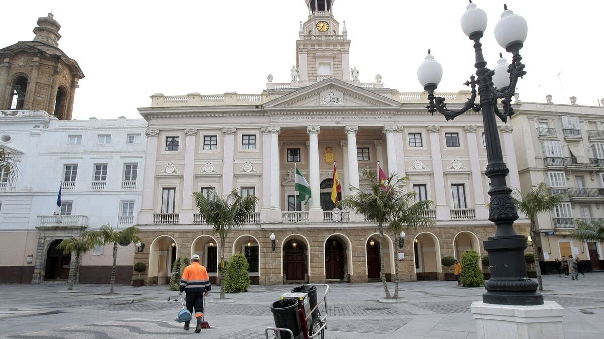 Fachada del Ayuntamiento de Cádiz