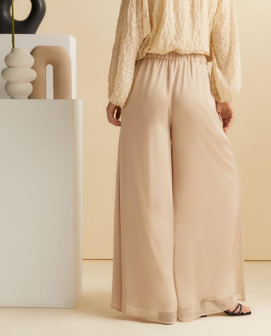 El pantalón palazzo de gasa y estilo elegante de El Corte Inglés