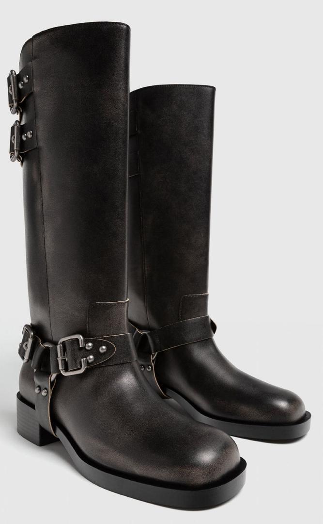 Botas planas estilo biker