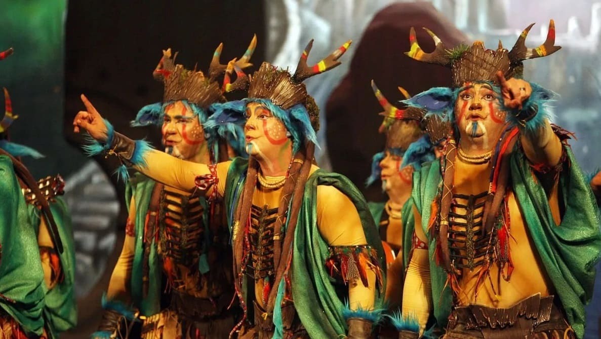 El creador, una de las últimas grandes comparsas de Tino Tovar