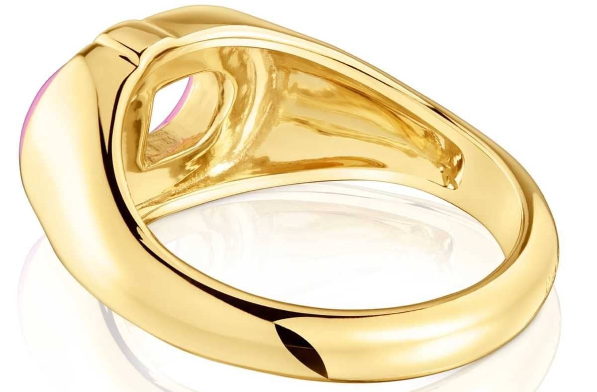 Sello con baño de oro 18 kt sobre plata y esmalte fucsia TOUS MANIFESTO