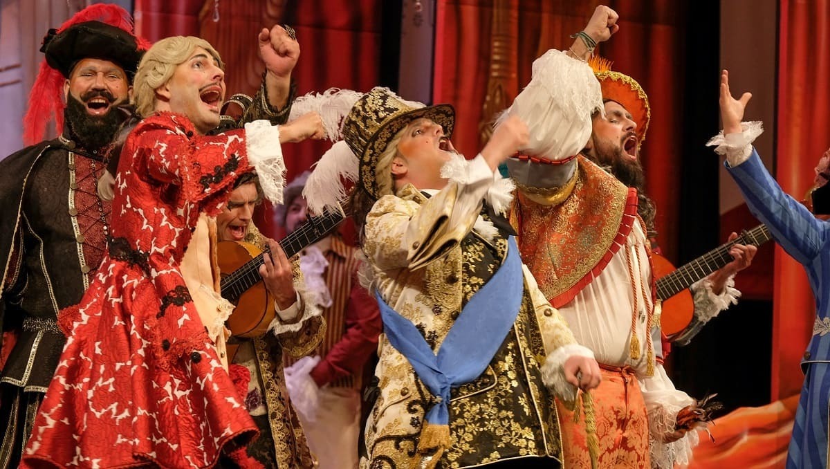 'La chusma selecta', el guiño de Martínez Ares a Juan Carlos Aragón en 2020