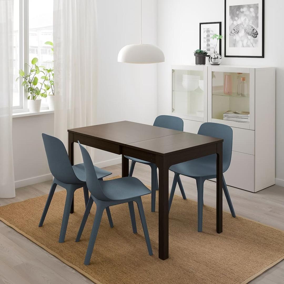 Mesa extensible modelo EKEDALEN de Ikea