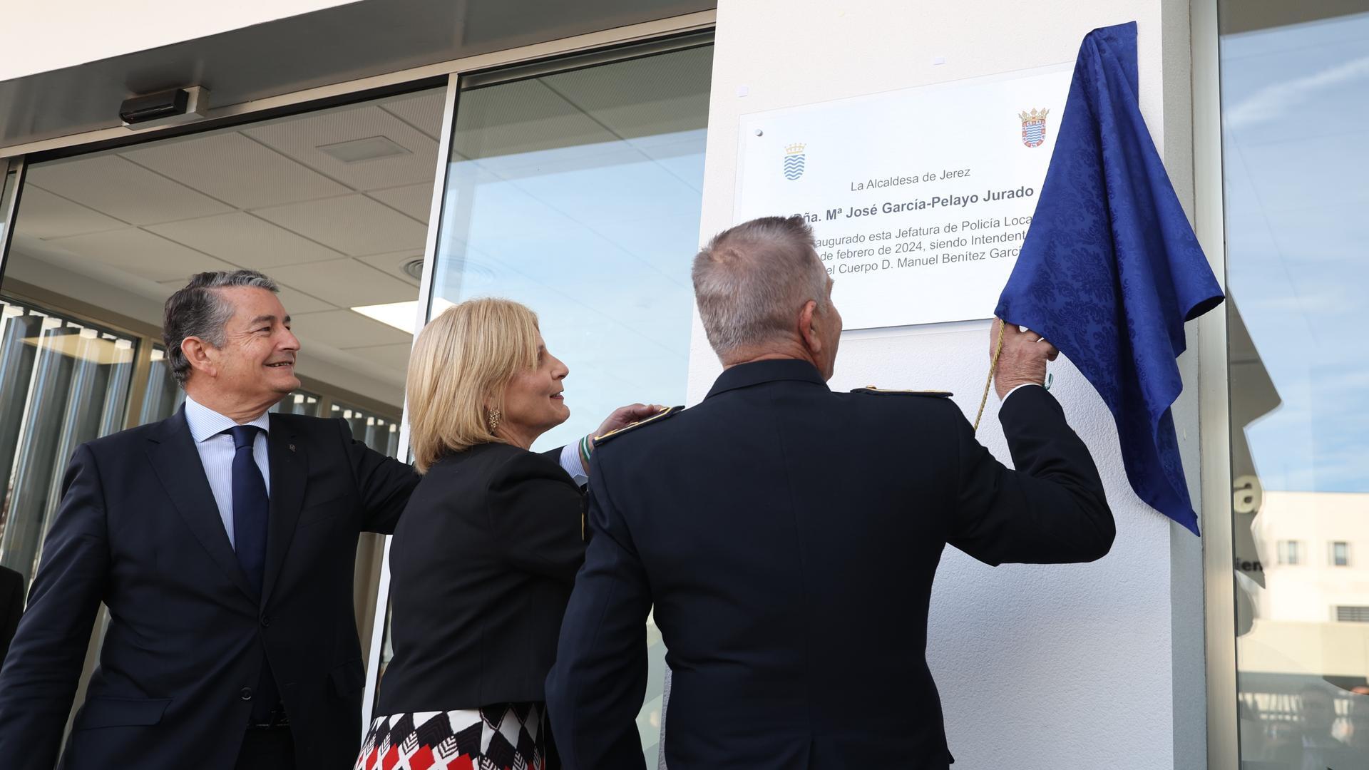 Inauguración de la Jefatura de la Policía Local de Jerez | Cristo García
