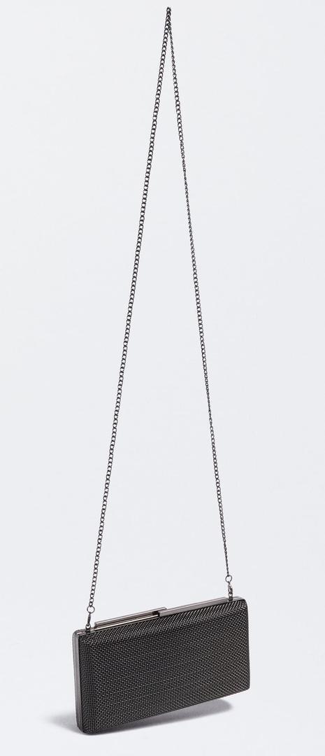 El bolso clutch de fiesta con asa de cadena de Parfois