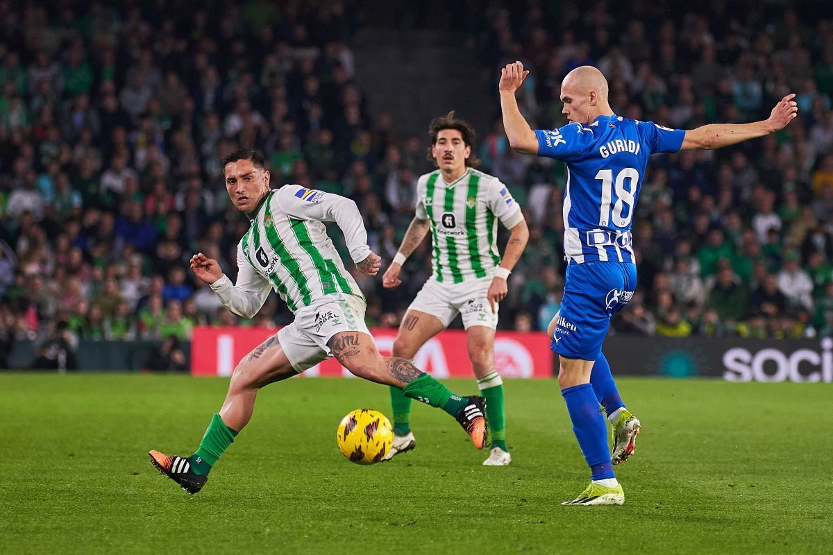 Chimy Ávila en el Real Betis - Deportivo Alavés | Salvador López Medina para El MIRA