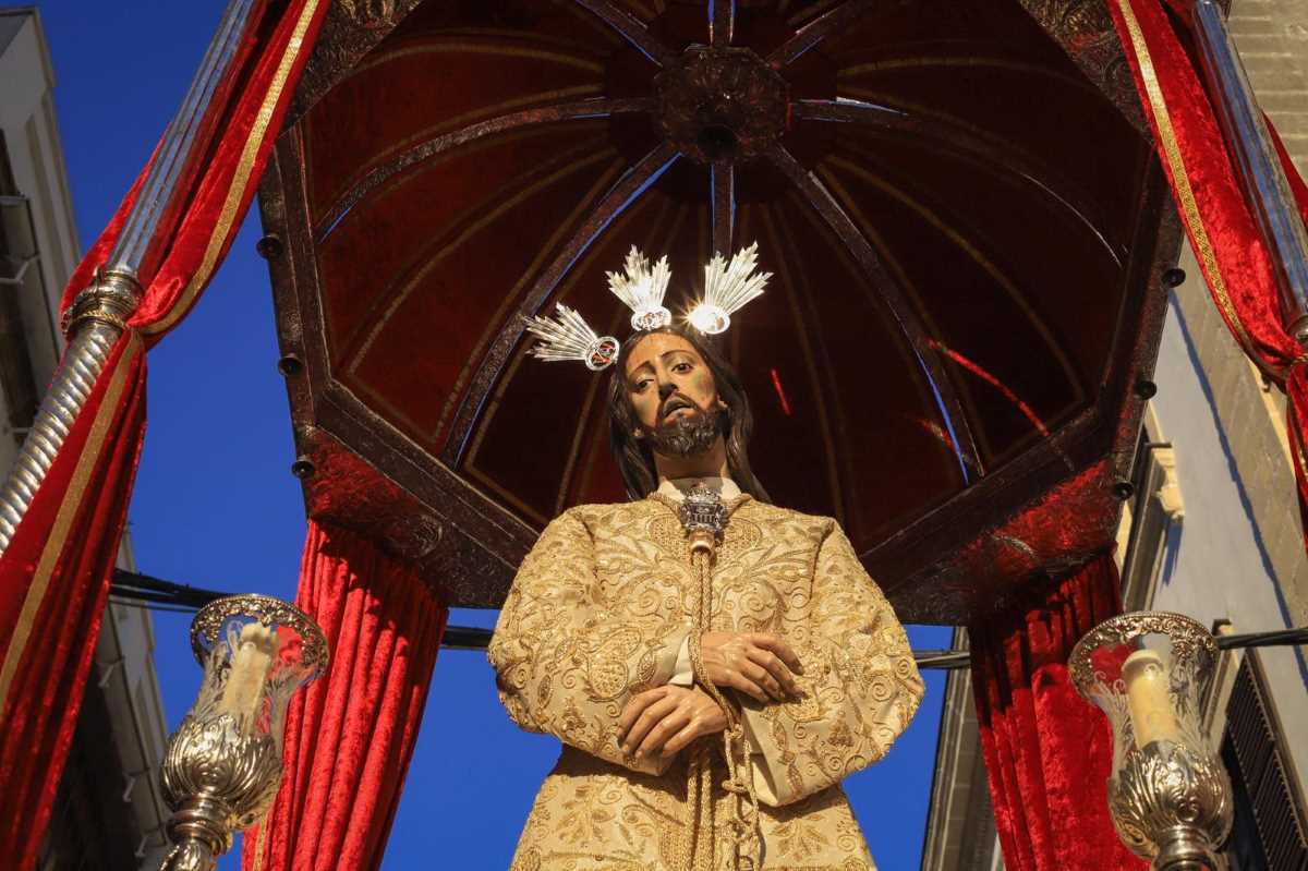 Nuestro Padre Jesús del Consuelo en el Vía-Crucis de Jerez | Vanesa Lobo