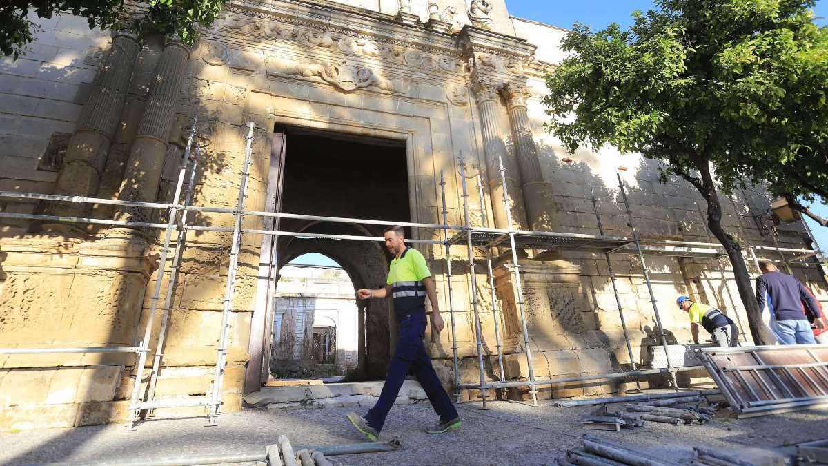 Inicio de las obras en el Palacio Riquelme | Vanesa Lobo