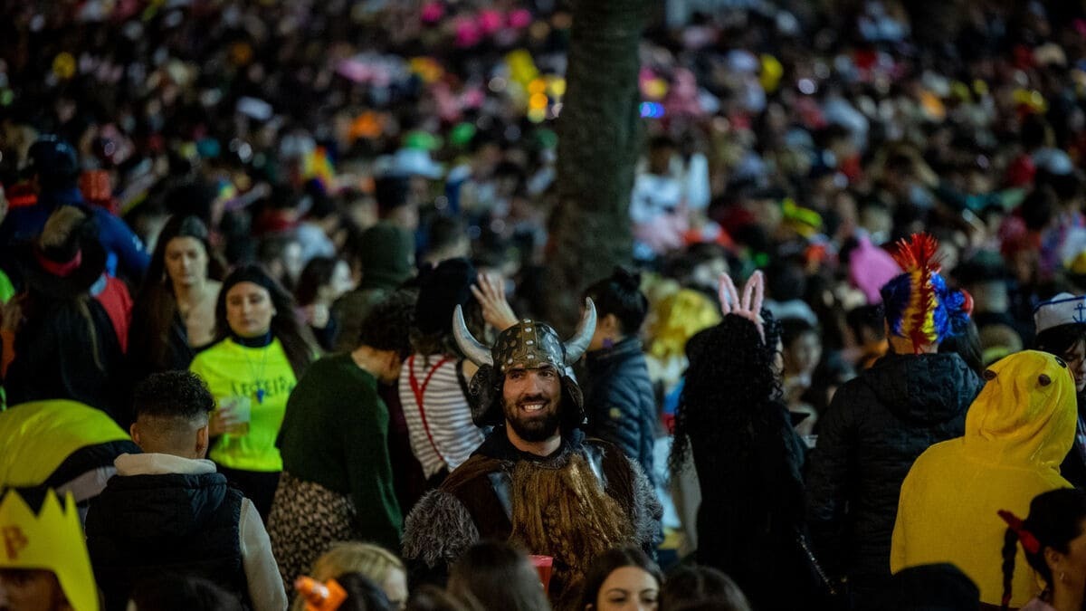 La plaza de la Catedral, principal epicentro del botellón