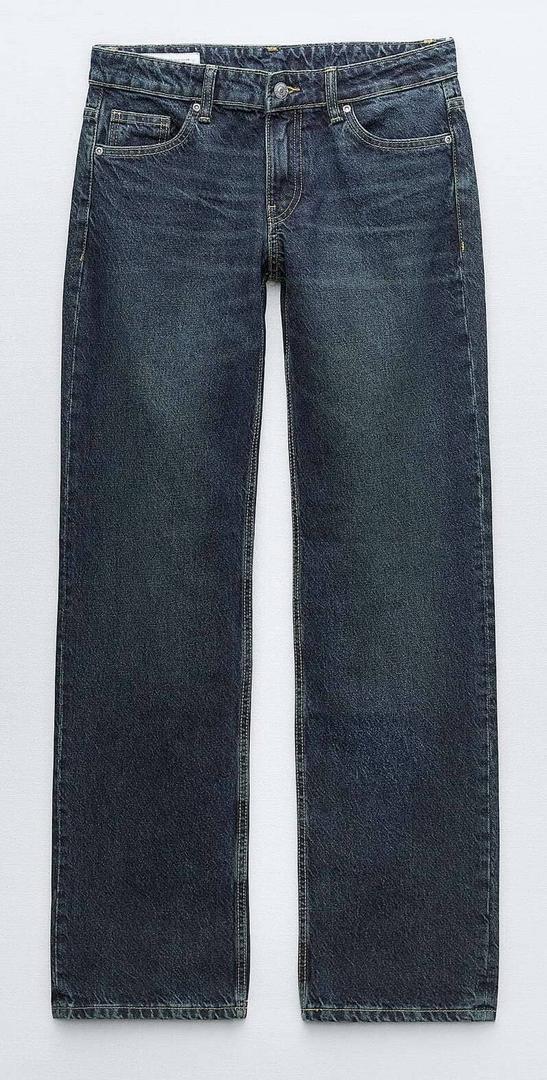 Los pantalones vaqueros TRF rectos de corazón y tiro medio de Zara