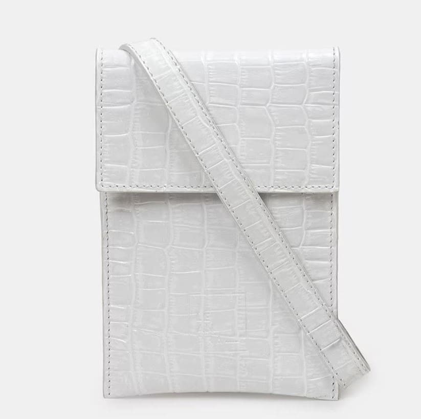 Bandolera mini de piel grabada Leandra