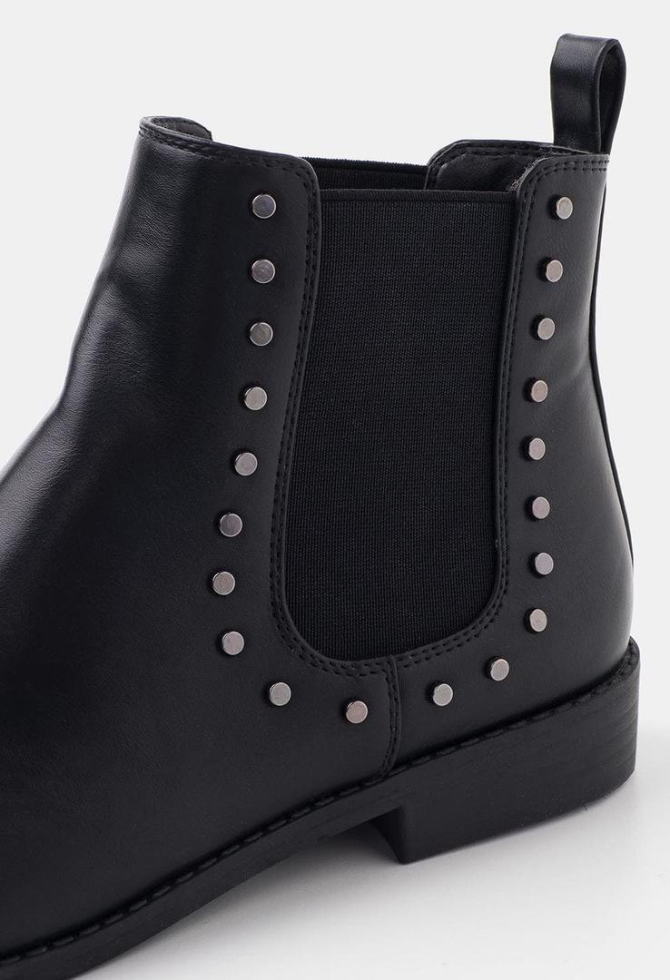 Botines Chelsea negro con tachuelas de TEX en Carrefour