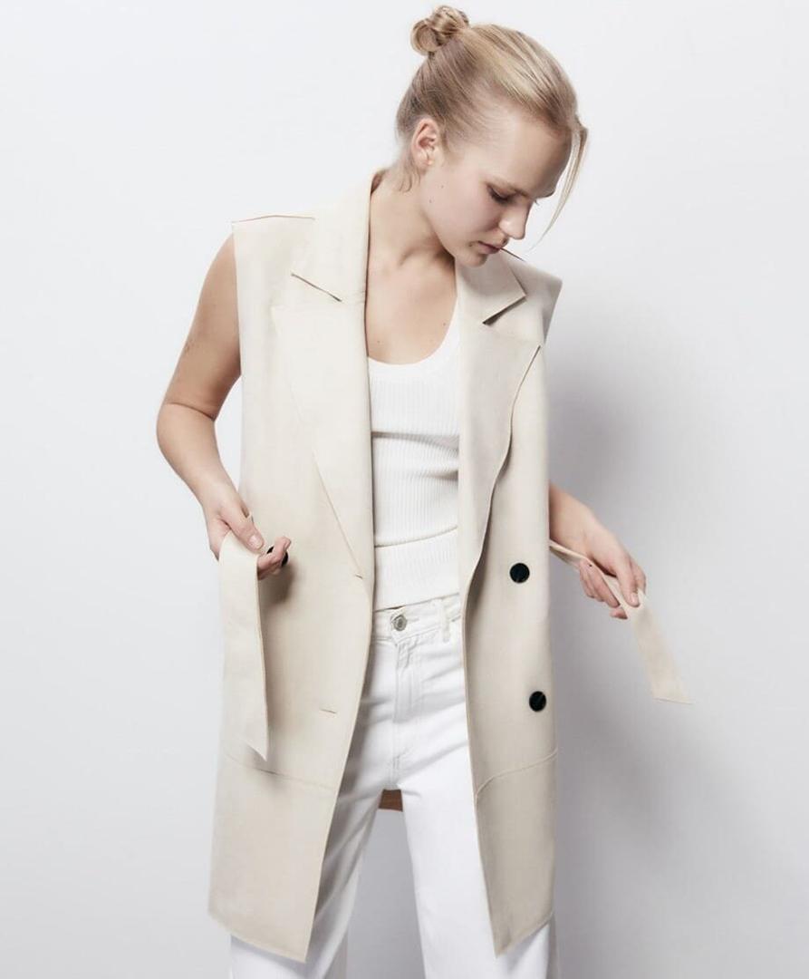 Sfera Chaleco antelina de El Corte Inglés