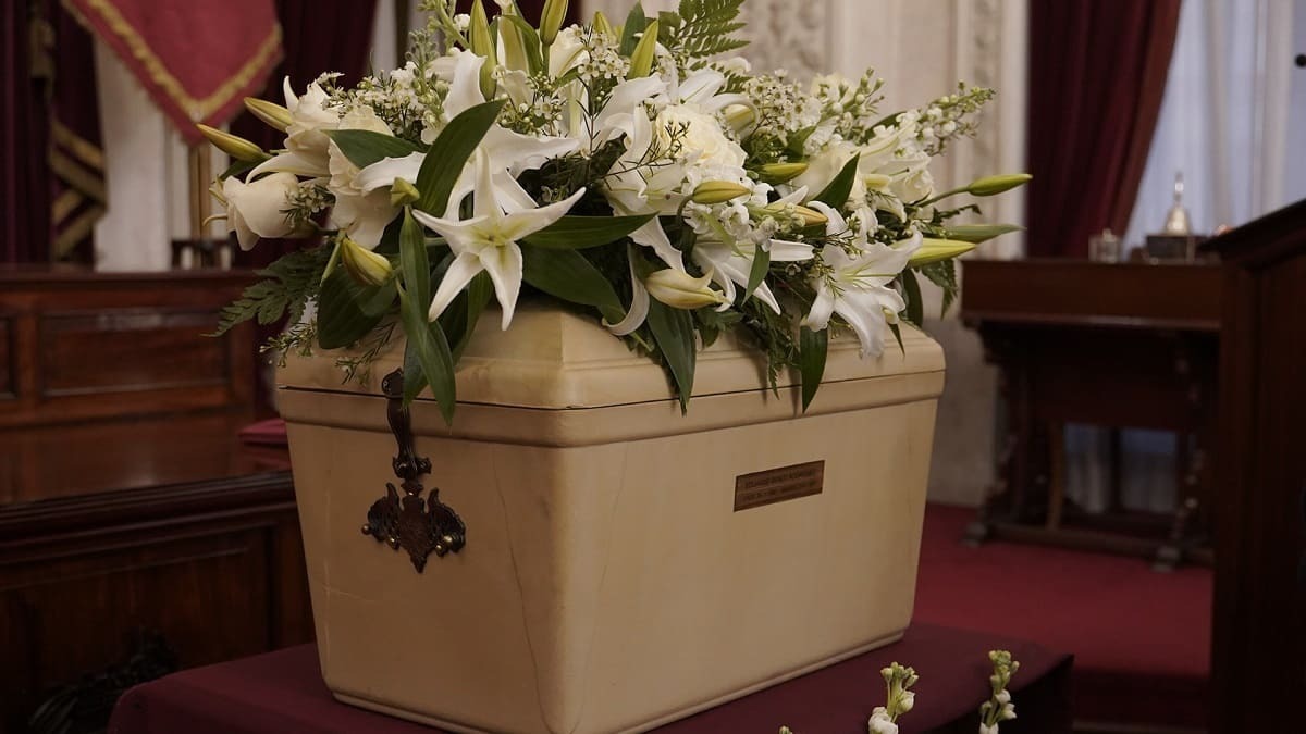 Los restos del ilustre gaditano