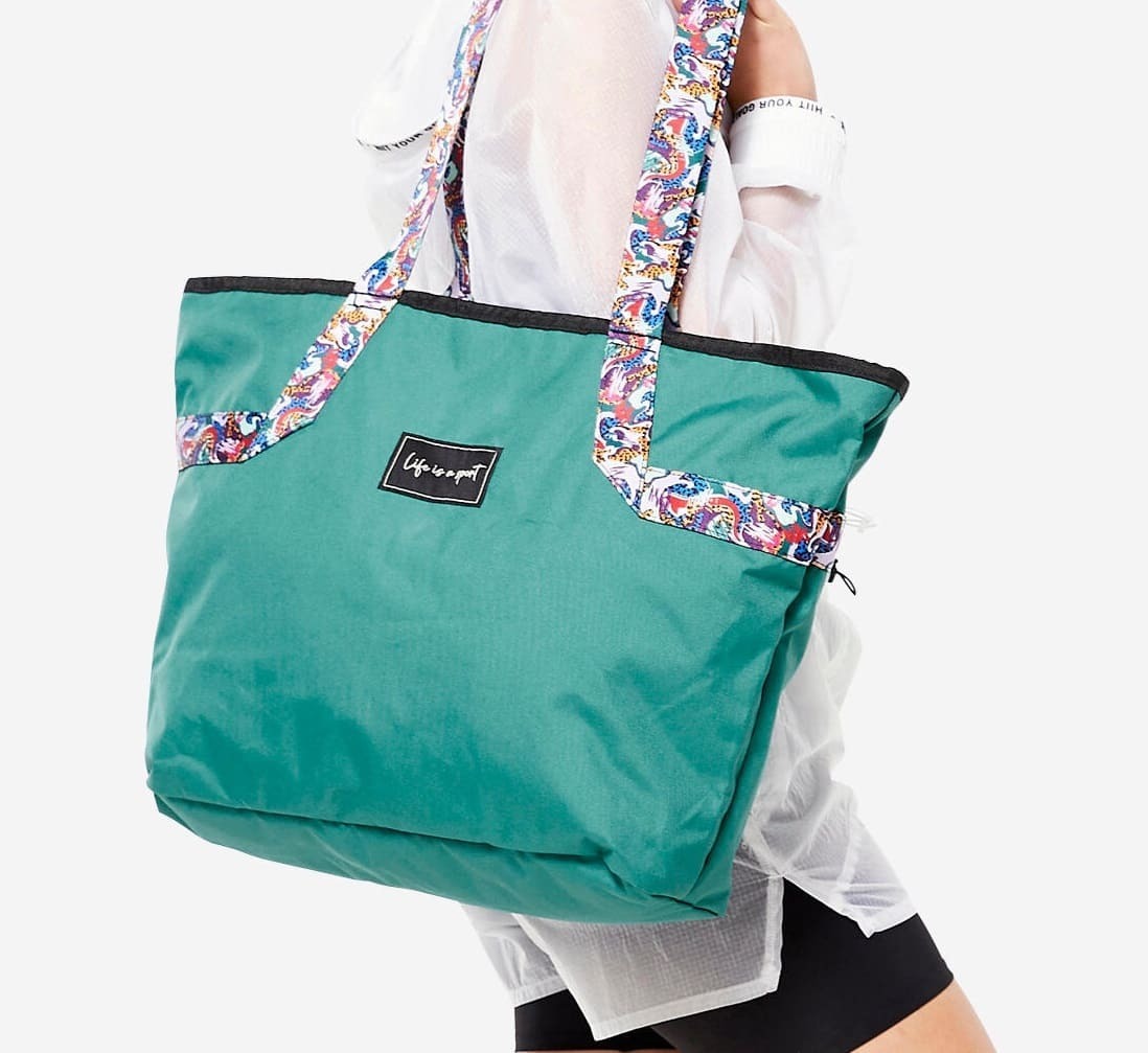 Bolso XXL primaveral de Domyos en Decathlon