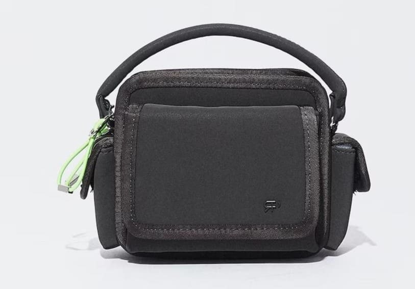 Bandolera cuadrada de múltiples compartimientos