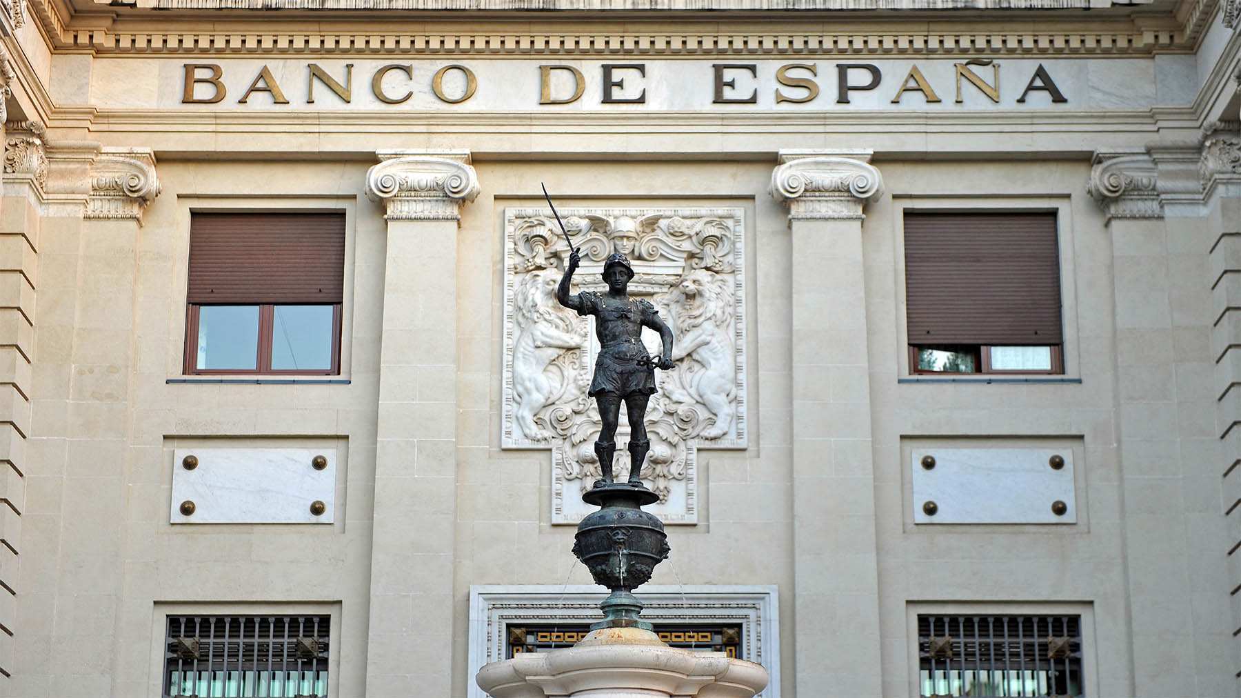 Estatua de Hermes-Mercurio en la sede del Banco de España en Sevilla