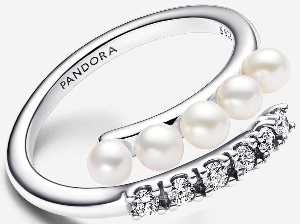 Anillo Abierto Perlas Cultivadas de Agua Dulce y Pavé de Pandora