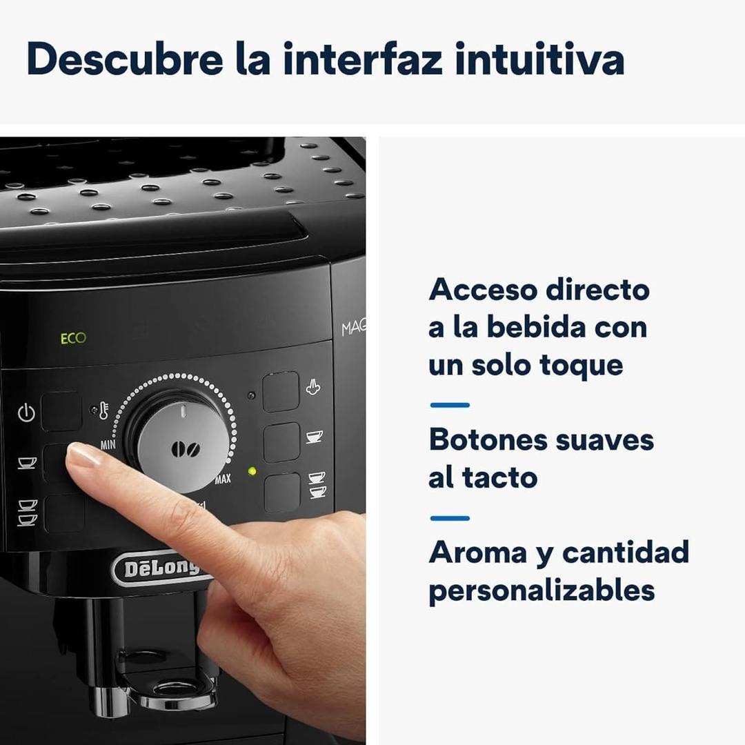 La cafetera superautomática De'Longhi Magnifica S con boquilla para leche en Amazon