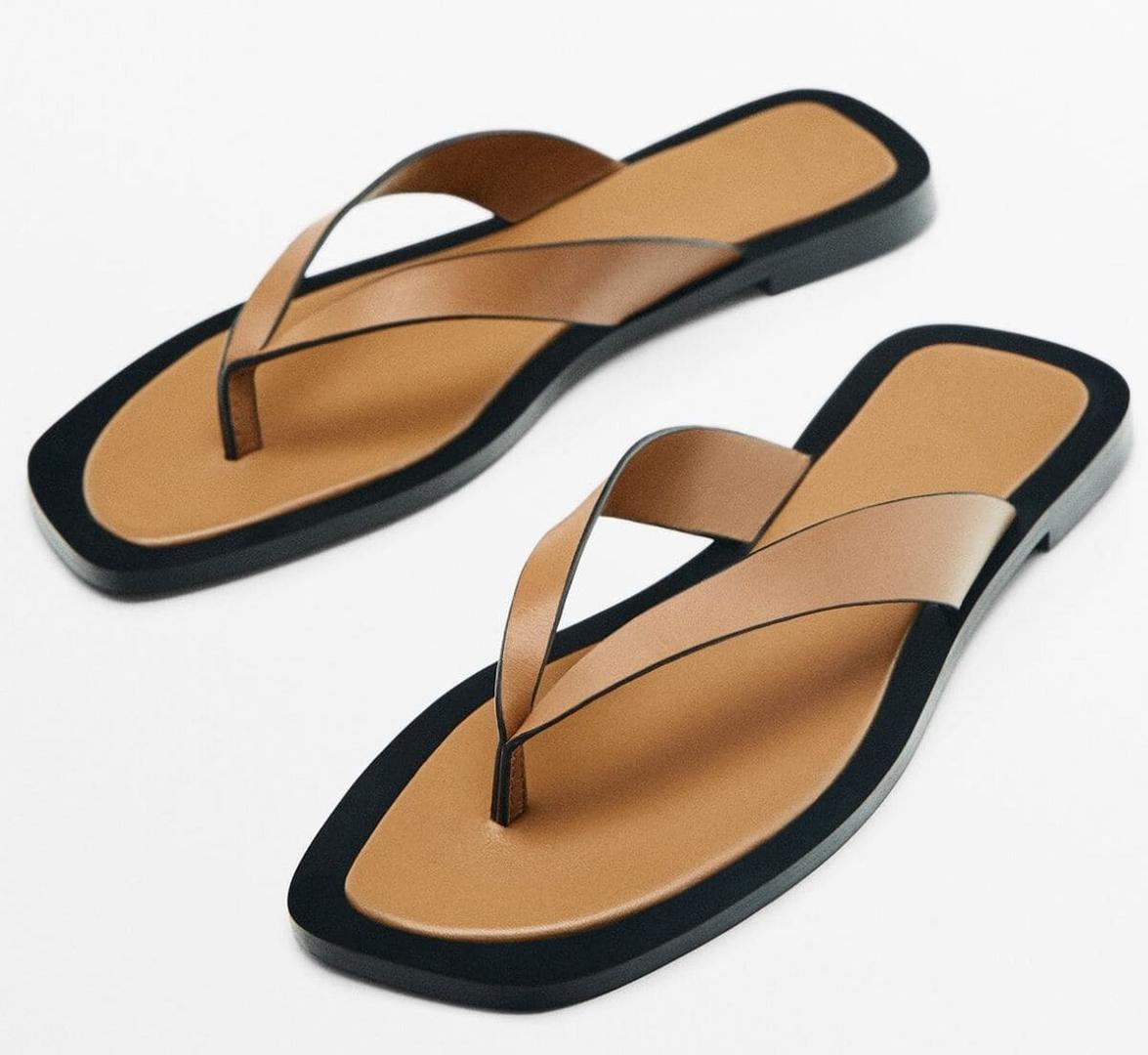 Sandalias planas de piel con tiras