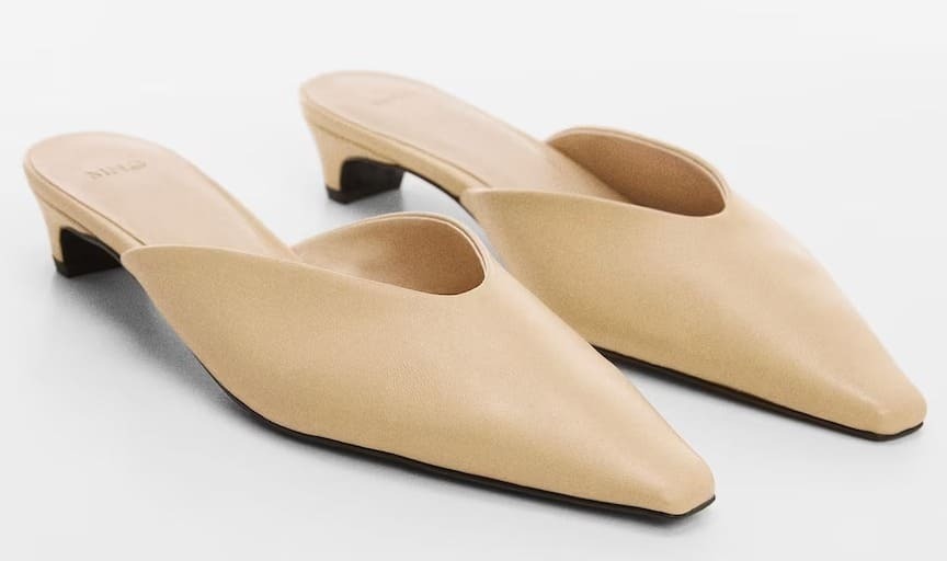 Los zapatos de tacón de piel con punta de Mango
