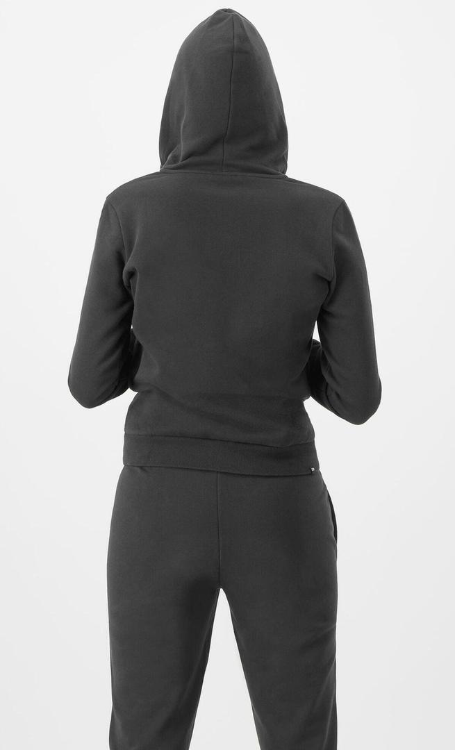 La chaqueta sudadera de Puma para mujer de color negro con cremallera y capucha en Decathlon
