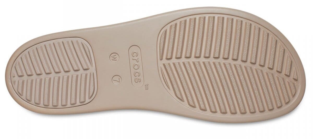 Las nuevas sandalias con cuña de mujer Brooklyn Strap W de Crocs