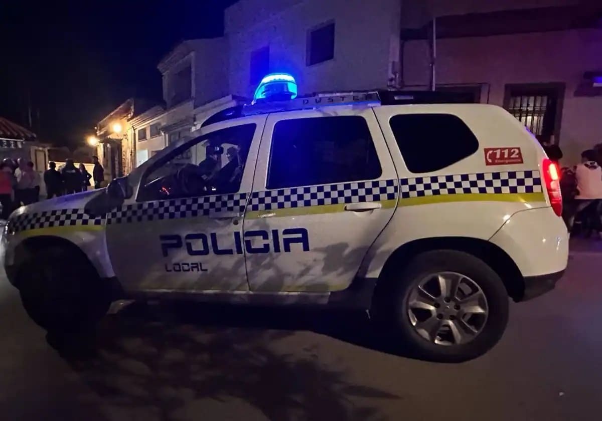 Un coche de la Policía Local de Los Barrios