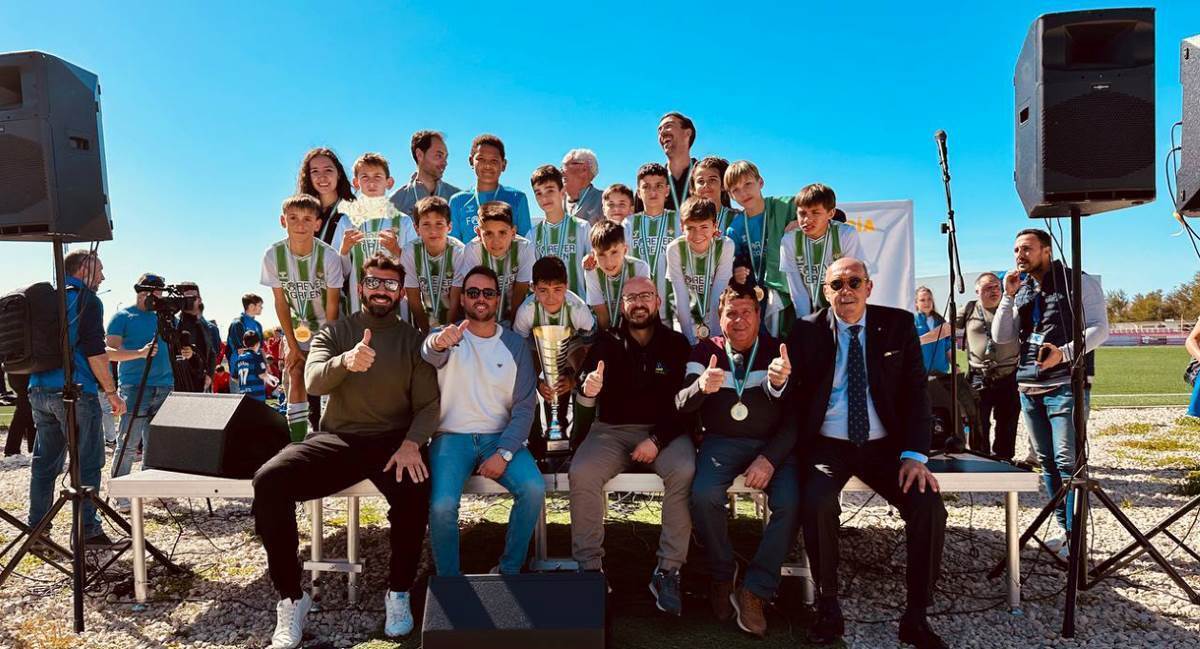 El Real Betis, campeón del I Torneo Ciudad de El Puerto Joaquín Sánchez