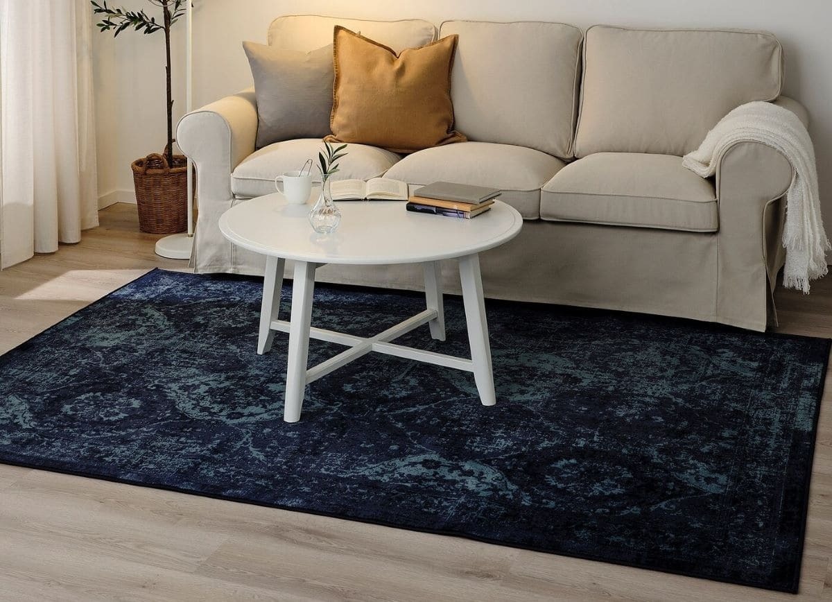 VONSBÄK alfombra pelo corto azul oscuro de Ikea