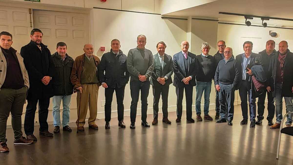 Junta Directiva de ANOET