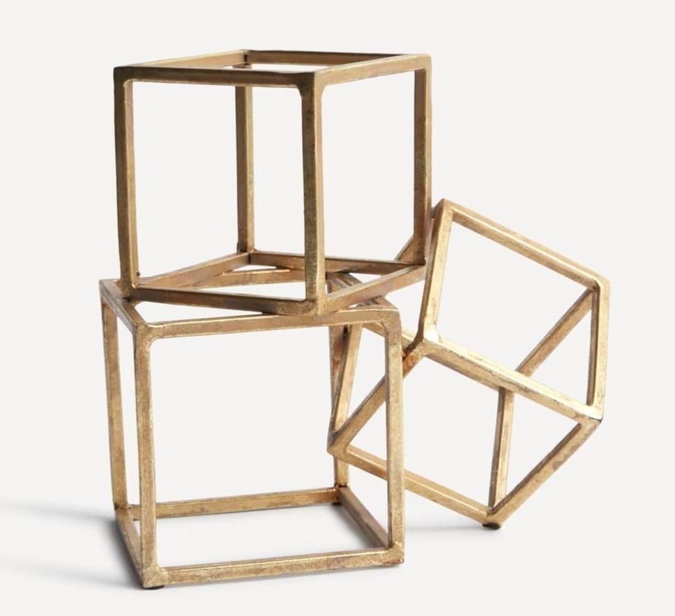 Figura decorativa de metal Cubos