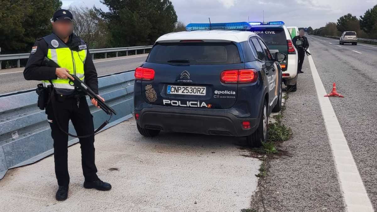 Control de la Policía Nacional y la Guardia Civil