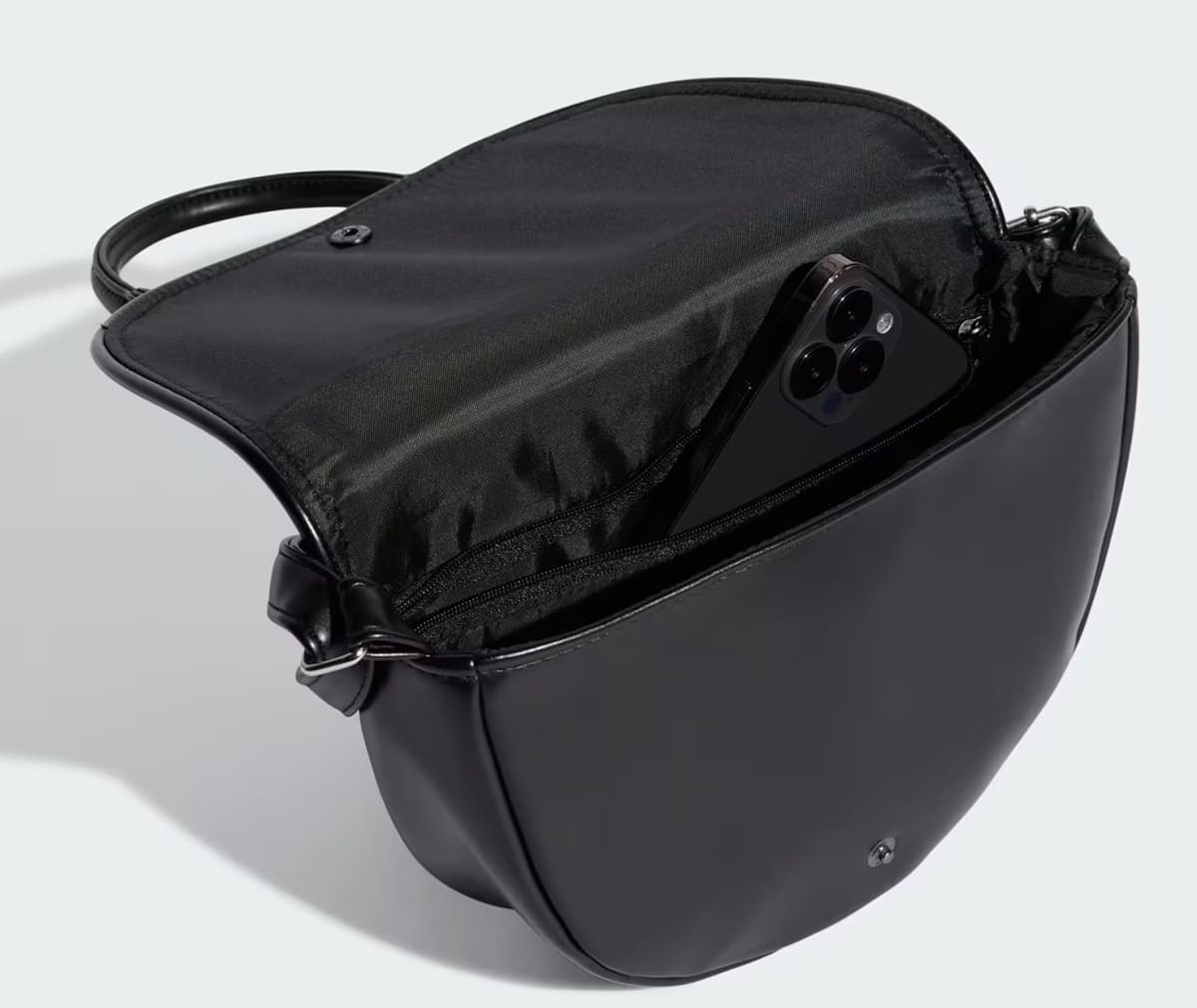 Bolso de hombro Satchel Polyurethane Trefoil negro de Adida