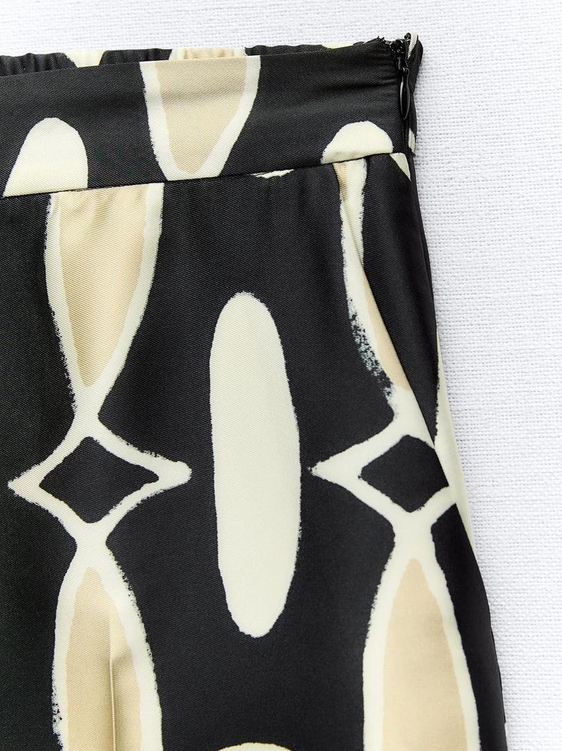 El pantalón con estampado geométrico de Zara 2