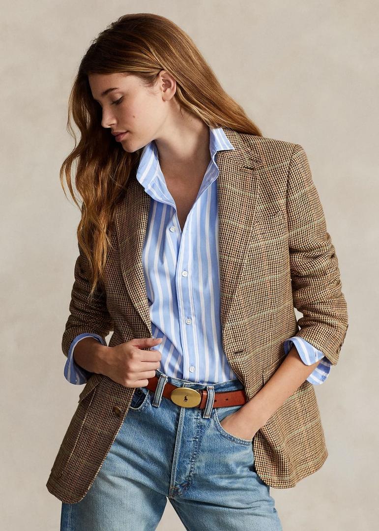 La blazer de lino y seda color camel de Ralph Laurent