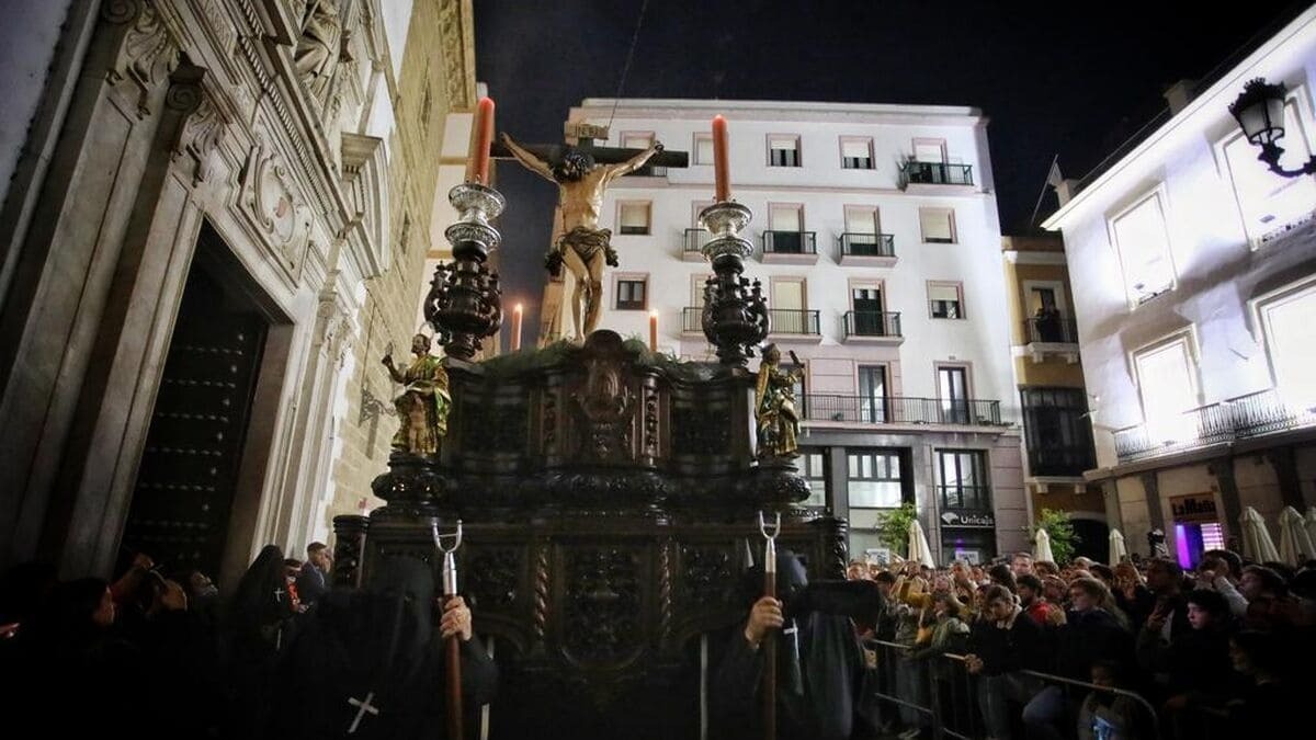 El Cristo de la Buena Muerte, obra cumbre de la Semana Santa de Cádiz