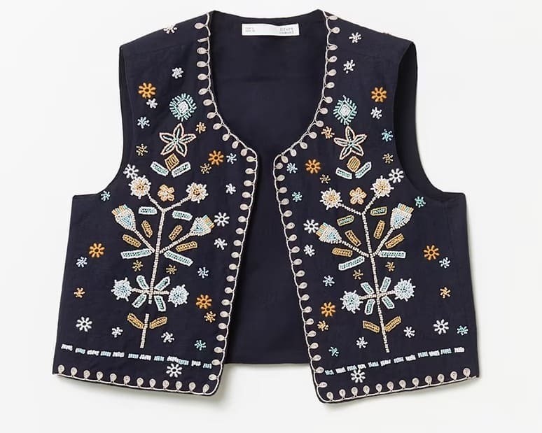 El nuevo chaleco bordado beads que parece un lienzo de Sfera en El Corte Inglés